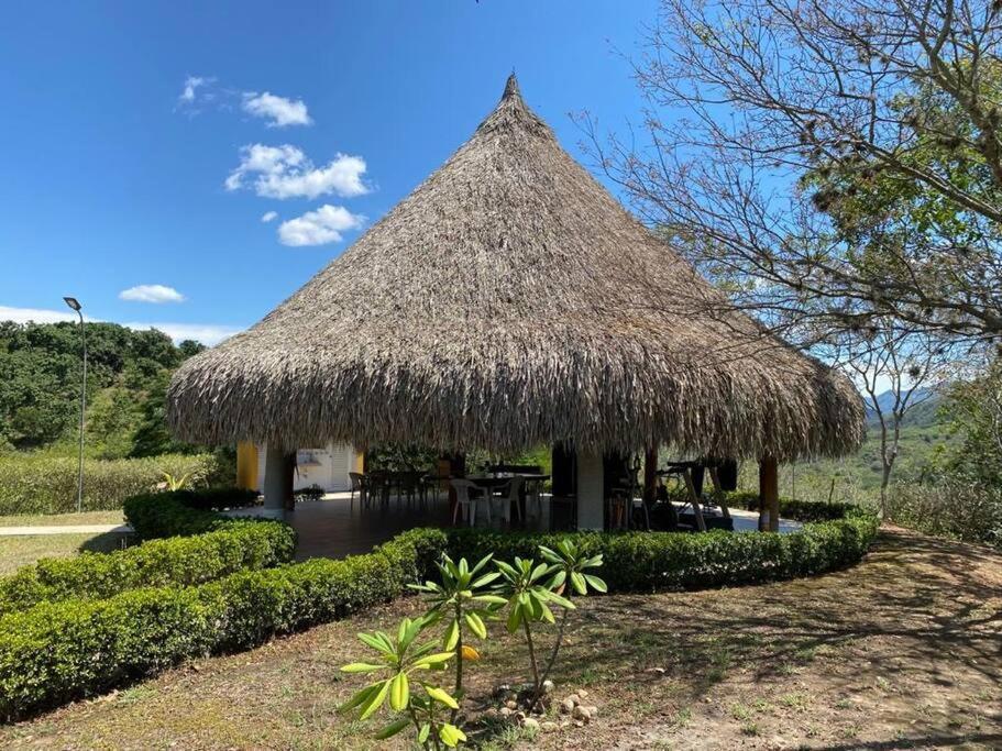 Finca Campestre Con Hermosa Vista Anapoima Exterior photo